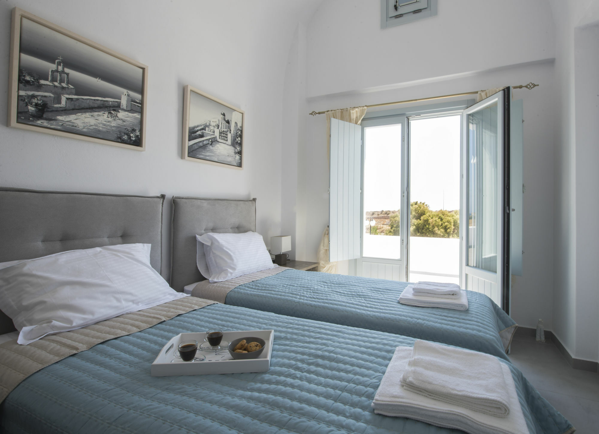 Sea And Sand Villas 모노리토스 외부 사진